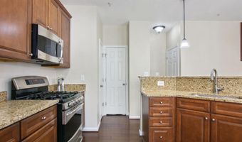 24650 CARIBOU Sq, Aldie, VA 20105