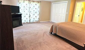 1892 Old Louisquisset Pike, Lincoln, RI 02865