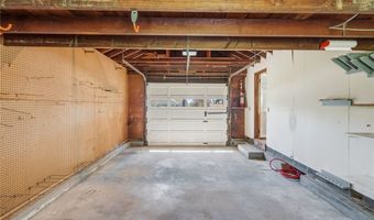15 Valley View Dr, Cumberland, RI 02864