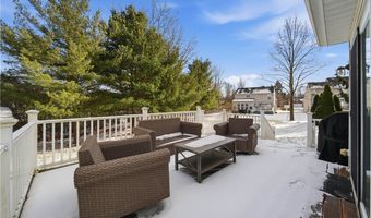 1906 Northgate Cir, Akron, OH 44320