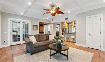 910 ALAMEDA St, Orlando, FL 32804