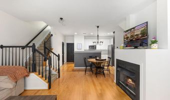 42245 BLACK ROCK Ter, Aldie, VA 20105
