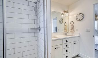 3814 Hazelwood Way, Ammon, ID 83406