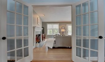 155 Middle Rd, Brentwood, NH 03833