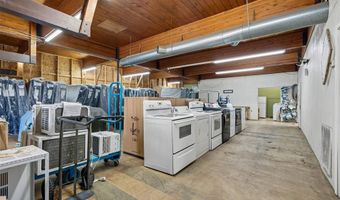 102 E Central Blvd, Anadarko, OK 73005
