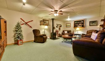 625 McKay Rd, Amsterdam, NY 12010