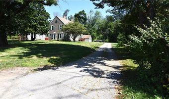144 Woonsocket Hill Road Rd, North Smithfield, RI 02896