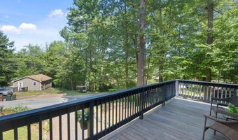 7 Woodlawn Rd, Raymond, NH 03077