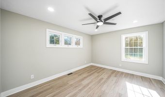 483 Townline Rd, Aurora, OH 44202