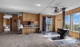 18371 View Point Dr, Anderson, CA 96007