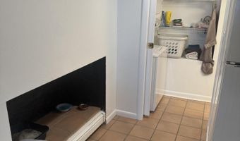 124 Hamilton St, Albany, NY 12207