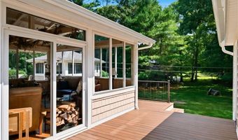226 Tourtellot Hill Rd, Glocester, RI 02814