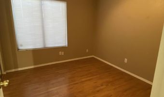 2745 S SEAN Dr, Chandler, AZ 85286