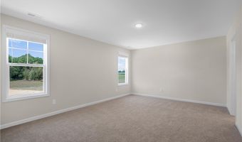 80 Coachman Ln, Autryville, NC 28318