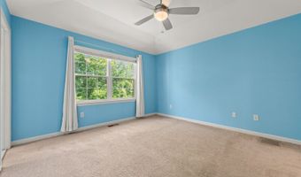 3 Riverview Ct 3, Brookfield, CT 06804