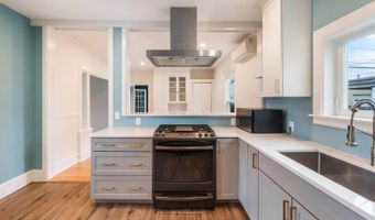 32 Webster Ave, Bangor, ME 04401