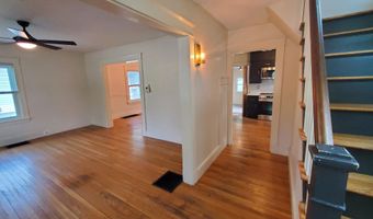 84 14th St, Bangor, ME 04401