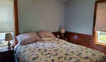 95 Mohawk St, Coventry, RI 02816