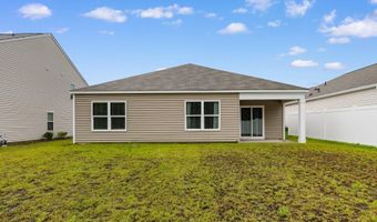 572 Woodland Farms Cir, Aynor, SC 29511