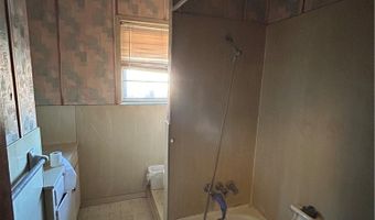 8810 Green Point Dr, Altus, AR 72821