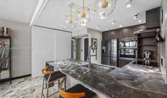 20379 W Country Club Dr 2333, Aventura, FL 33180