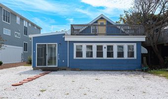 8 E DAGSBORO St, Fenwick Island, DE 19944