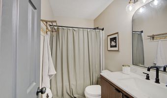 3806 Boundary Bay Dr, Indianapolis, IN 46217