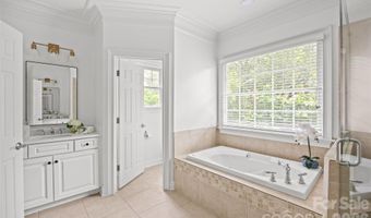 2141 Chatham Ave, Charlotte, NC 28205