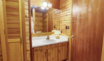 23208 Wild Cherry Ln, Abingdon, VA 24211