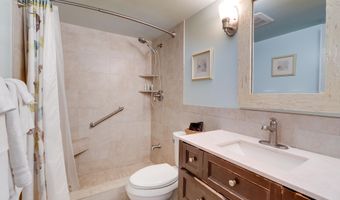 2142 Iliili Rd 303, Kihei, HI 96753