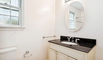 7001 LONGWOOD Dr, Bethesda, MD 20817