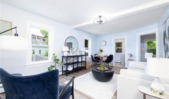 12 BROAD St, Coventry, RI 02816