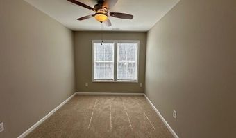 1575 Town Home Dr, Apex, NC 27502