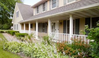 125 E WAYFARER Ln, Appleton, WI 54913