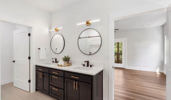 19 Fountainhall Ln, Bella Vista, AR 72715