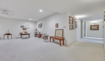 211 Emerald Meadows Dr, Arnolds Park, IA 51331