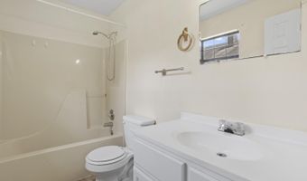 324 Haise St, Biloxi, MS 39530