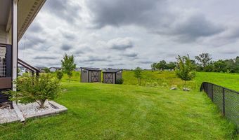 625 Meadow Rd, Adel, IA 50003
