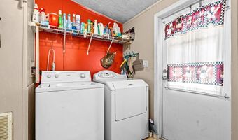 22390 NW Valencia Dr, Altha, FL 32421