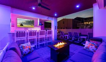 18 Mea Ln, Beach Haven, NJ 08008
