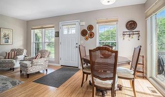 2802 Bombridge Ct, Ann Arbor, MI 48104