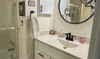 202 E 22nd St Unit 4, Atlantic, IA 50022