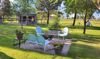 105 E Matador Dr, Adrian, TX 79001
