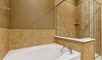 15741 Seabolt 28, Addison, TX 75001