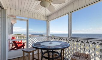 6 Kingfish St, Alligator Point, FL 32346