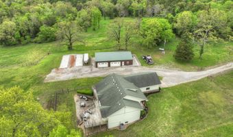 7766 State Hwy 39, Aurora, MO 65605