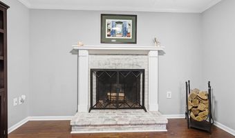6812 LAMP POST Ln, Alexandria, VA 22306