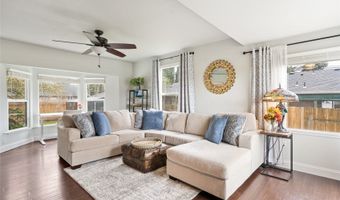 11 R St SE, Auburn, WA 98002