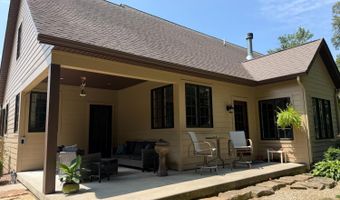 32 Red Maple Ct, Batesville, IN 47006