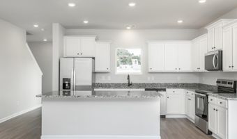 90 Foxton Pl, Angier, NC 27501